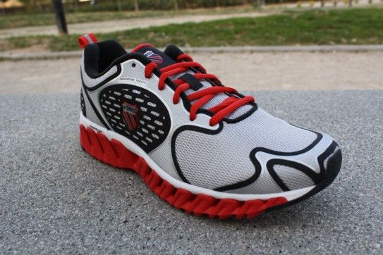 K-Swiss Blade-Max Glide K Swiss Blade Max Glide isométrica exterior delante