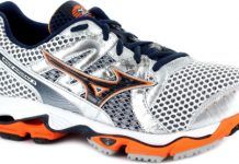 Mizuno Wave Nirvana 9
