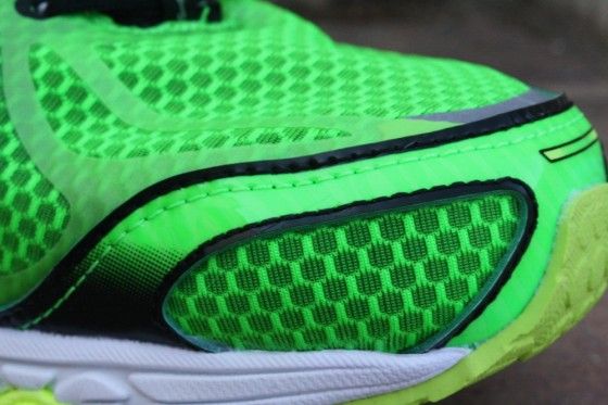 New Balance 880 v3 Agujero puntera