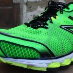 New Balance 880 v3 Perfil exterior delante