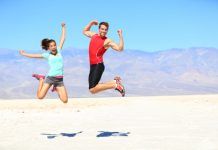 Entrena fuerza en pareja