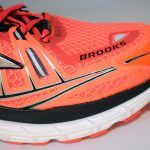 Brooks Transcend Pefil delante