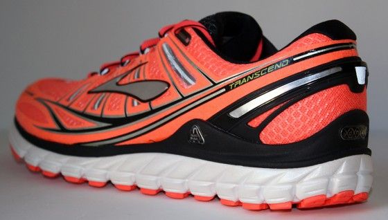 Brooks Transcend Perfil exterior detrás