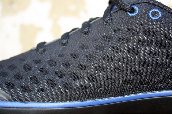 Vivobarefoot Stealth Upper detalle