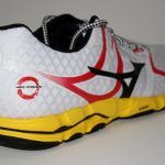 Mizuno Wave Hitogami Perfil exterior
