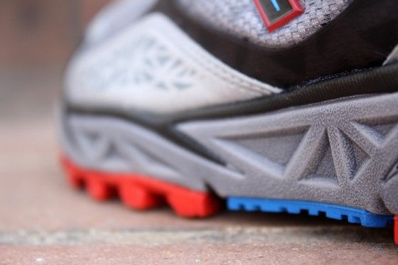 New Balance MT910v1 Geometria