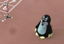 Cosas que no sabías de #Praga2015: la mascota es un topo comunista