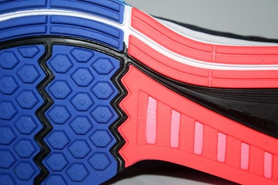 Nike Structure 18 Suela plana