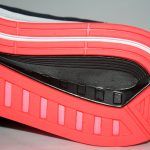Nike Structure 18 Suela talon