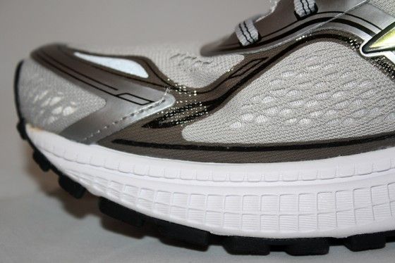 Brooks Chost 8 Amortiguacion delante
