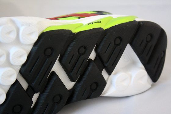 Skechers GOrun Strada - Suela con M Strike
