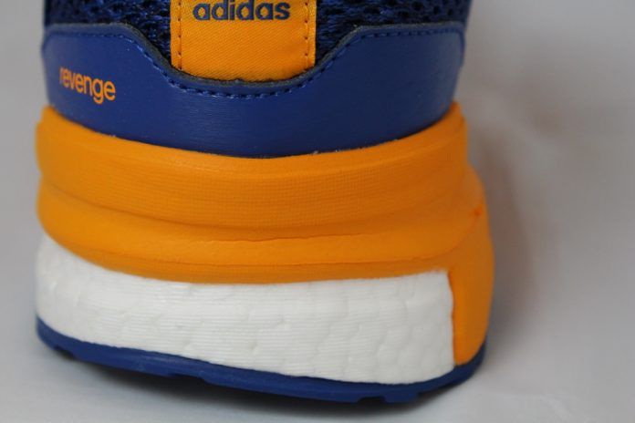 Adidas Revenge Boost 2 Amortiguacion talon