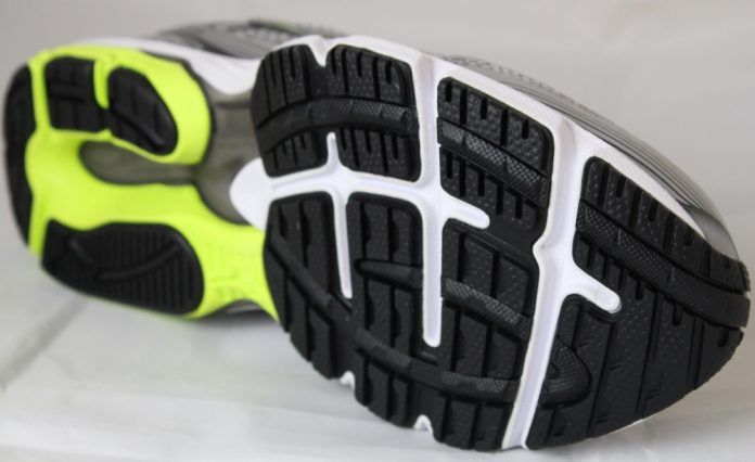 Mizuno Legend 3 - Suela
