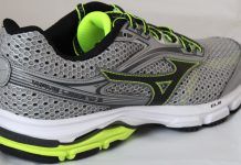 Mizuno Wave Legend 3