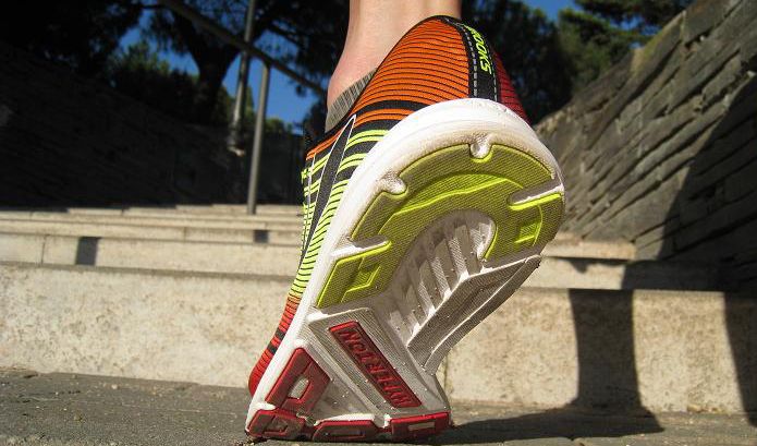Brooks Hyperion Puesta Suela