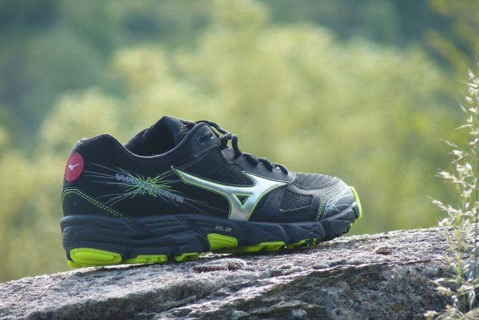 Mizuno Wave Kien 2