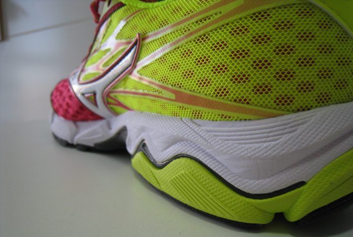 Mizuno Wave Catalyst 2