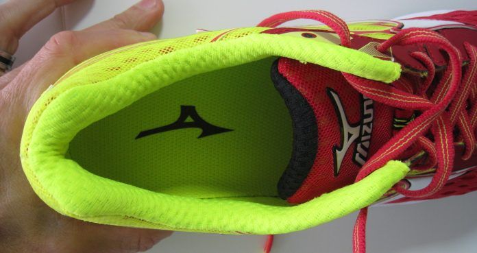 Mizuno Wave Catalyst 2
