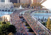 Más de 16.300 maratonianos disfrutan de un Maratón Valencia de récord