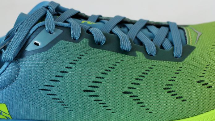 Hoka ONE ONE Mach 2