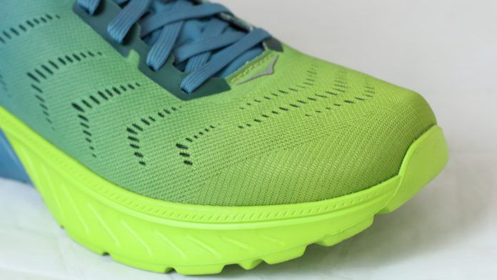Hoka ONE ONE Mach 2