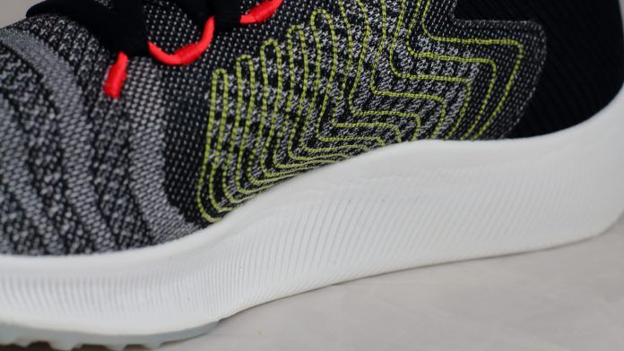 New Balance FuelCell Rebel