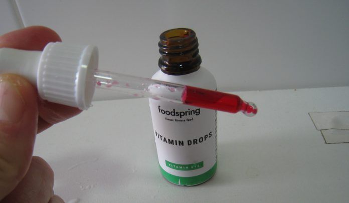 Vitaminas Foodspring B12 Pipeta
