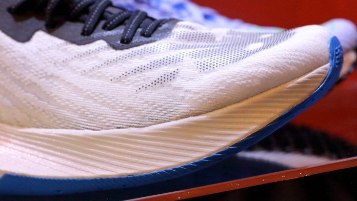 New Balance FuelCell TC