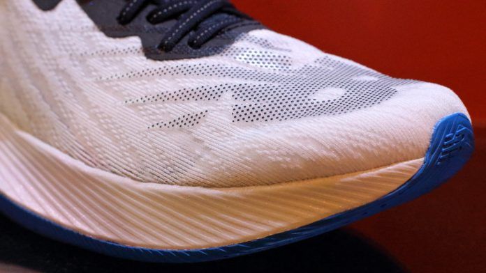 New Balance FuelCell TC