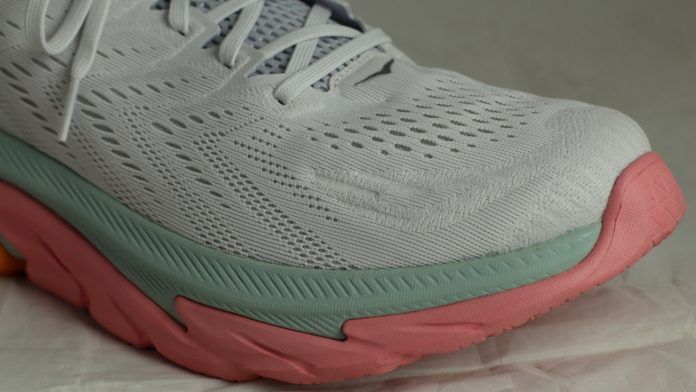 HOKA ONE ONE Clifton Edge