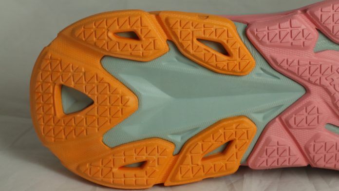HOKA ONE ONE Clifton Edge