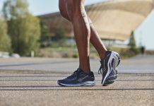 Mizuno Wave Rider 25