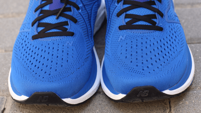 New Balance 860 v13 Malla