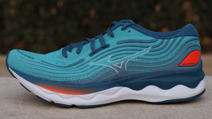 Mizuno Wave Skyrise 4