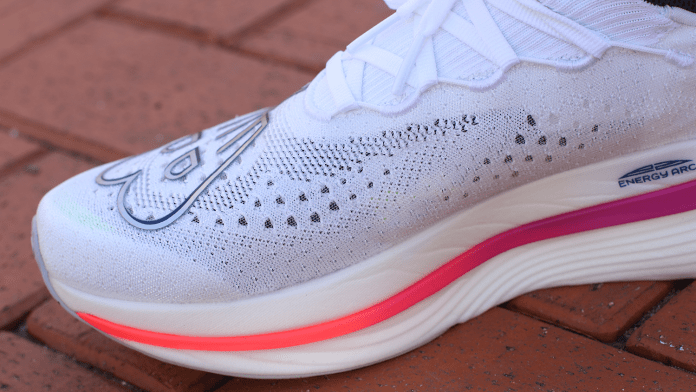 New Balance FuelCell SuperComp Elite v3 Antepie