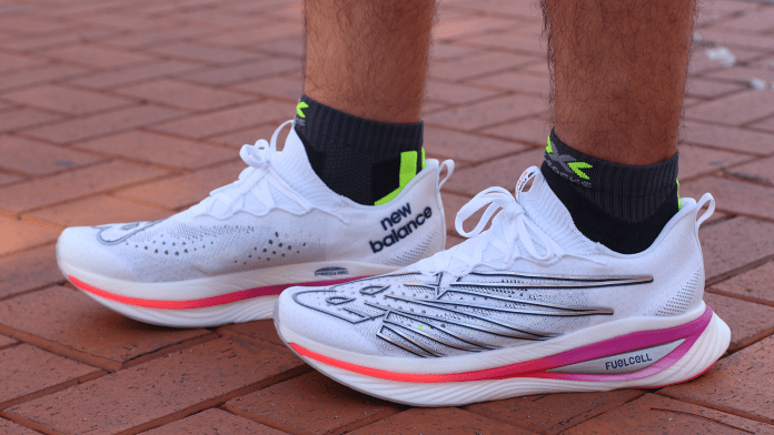 New Balance FuelCell SuperComp Elite v3 Puestas