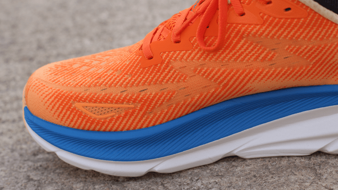HOKA Clifton 9 Arco