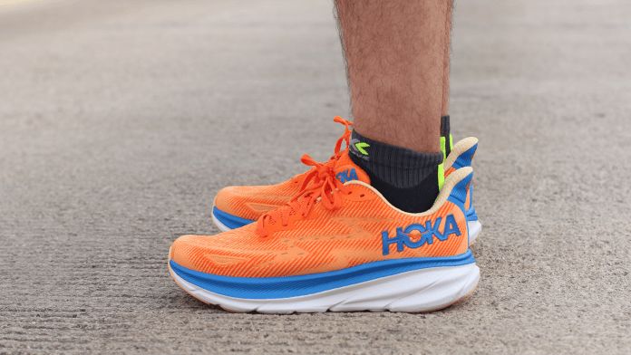 HOKA Clifton 9 Repunte