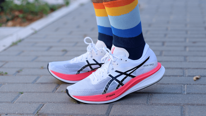 ASICS Magic Speed 3