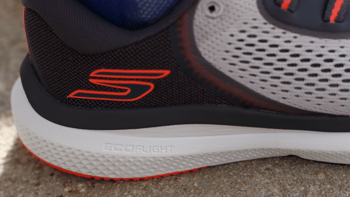 Skechers GOrun Pure 4 Eco Flight