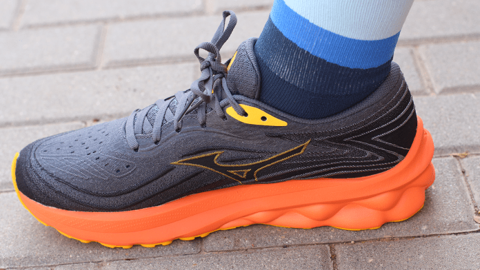 Mizuno Wave Skyrise 5