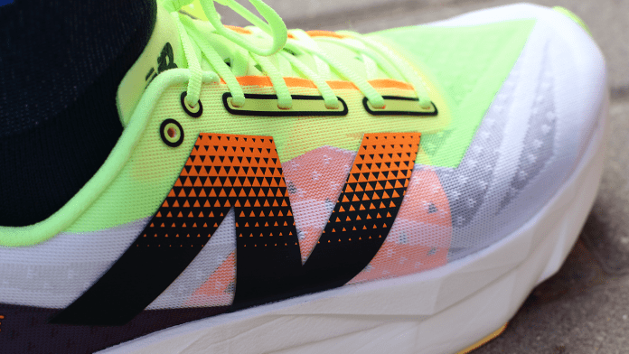 New Balance FuelCell SuperComp Elite v4