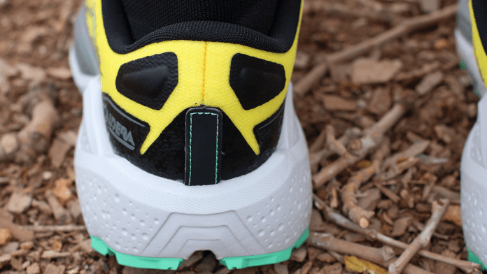 Brooks Caldera 7