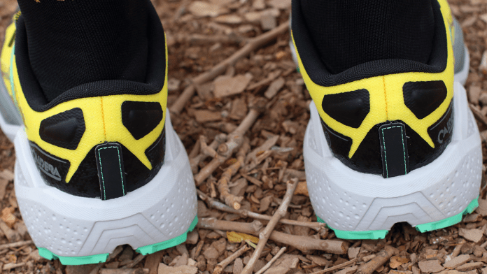 Brooks Caldera 7