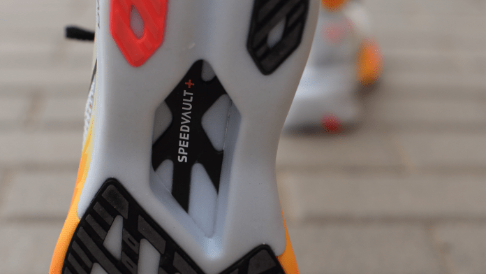 Brooks Hyperion Elite 4 Speedvault