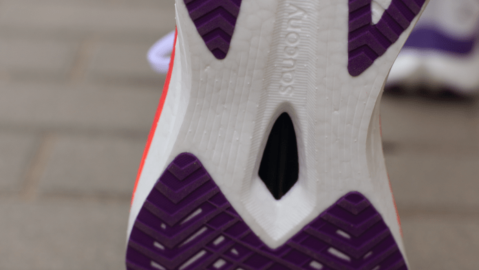 Saucony Endorphin Speed 4