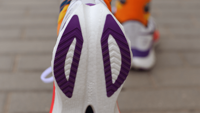 Saucony Endorphin Speed 4