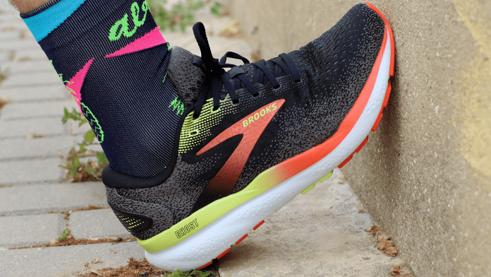 Brooks Ghost 16