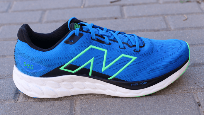 New Balance Fresh Foam 680 v8 Perfil