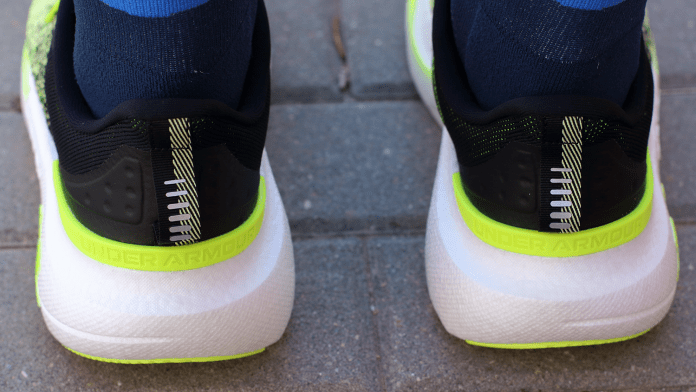 Under Armour Infinite Elite